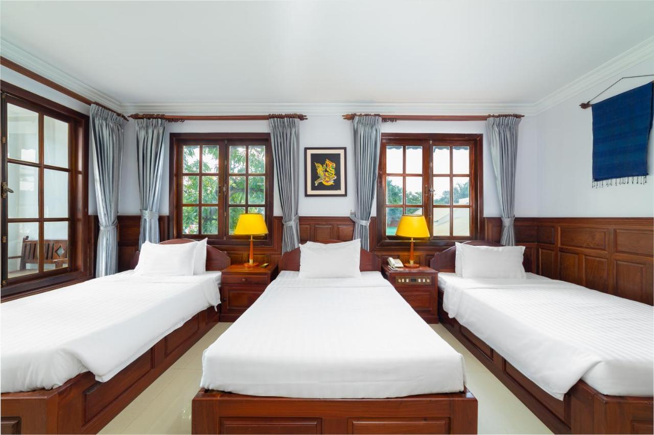 Shadow Angkor Villa Siem Reap Exterior photo
