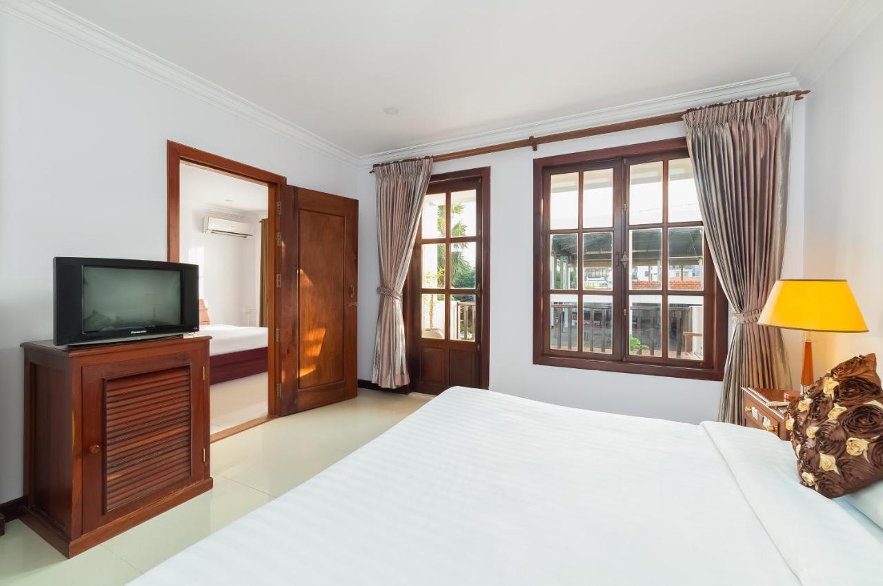 Shadow Angkor Villa Siem Reap Exterior photo